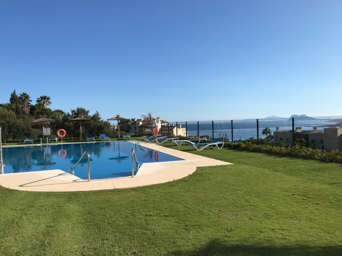 Вилла Manilva Townhouse With Spectacular Views Of Gibraltar Экстерьер фото